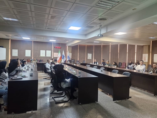 نشست علمی بررسی مورد بالینی در دپارتمان خون و سرطان کودکان برگزار شد 